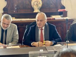 Cracolici allo Zen di Palermo “Impegno di tutti per non lasciare le periferie alla mafia”