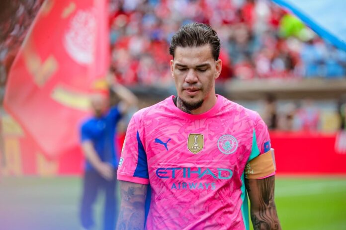 Ederson (1)
