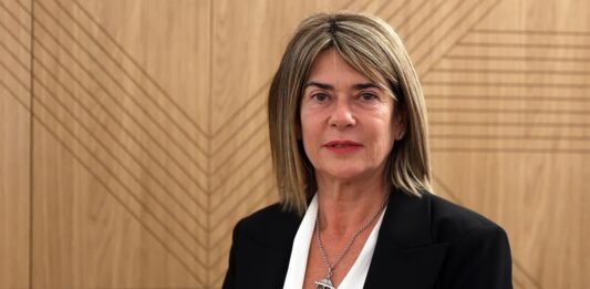 Corruzione, rinvio a giudizio per l’assessore regionale al turismo Elvira Amata. L’imprenditrice Cannariato condannata a 2 anni e 6 mesi