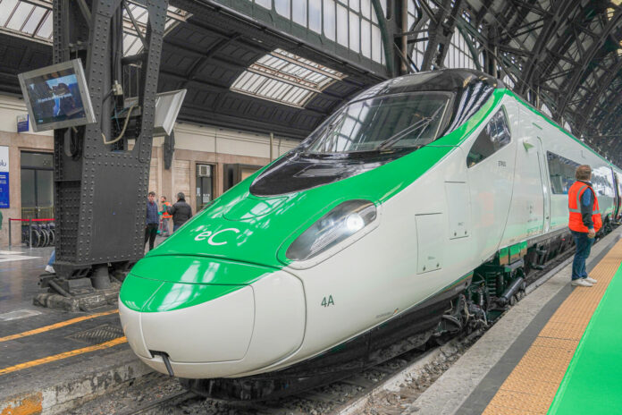 Treni Eurocity collegamento Italia-Svizzera