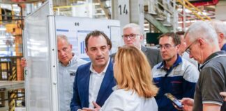 Stellantis, il nuovo CEO Filosa visita lo stabilimento di Russelsheim