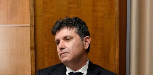 Sardegna, si dimette l’assessore Satta: “Serve una figura con stabilità politica”