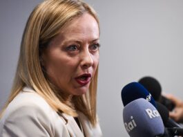 Meloni “Sospeso il rinnovo automatico dell’accordo di Difesa con Israele”