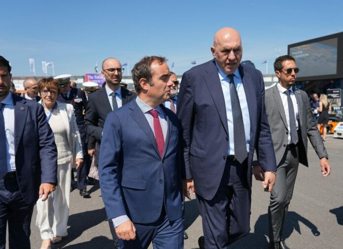 Sebastien Lecornu e Guido Crosetto