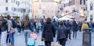 Flussi turistici in leggero calo nel primo trimestre 2025