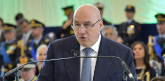 Crosetto “In Sicilia addestrati piloti degli F35, primo luogo extra Stati Uniti”