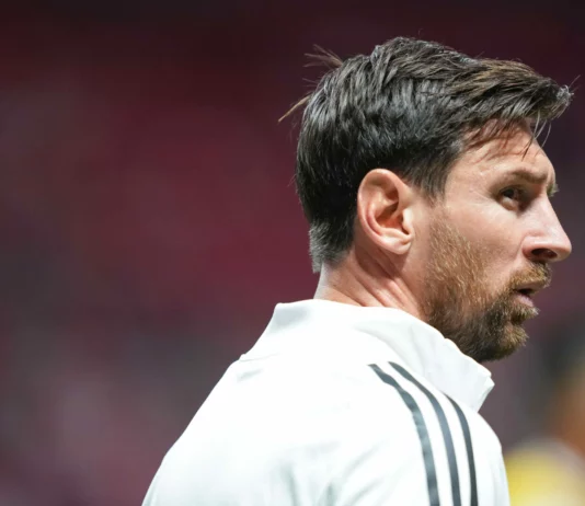 Barcelona, Laporta “We want to build a Messi statue at the new Camp Nou”