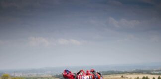 Marquez vince la gara sprint ad Aragon davanti a suo fratello Alex, 4° Morbidelli