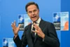 Rutte apre ad Ankara il vertice Nato della trasformazione: “Putin disperato, ma gli alleati devono sostenere Kiev”