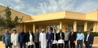 سفير الاتحاد الأوروبي في ليبيا يلتقي وجهاء مصراتة