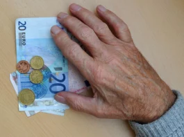 Pensioni, dal primo settembre conguagli e trattenute nel cedolino Inps