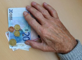 Pensioni, dal primo settembre conguagli e trattenute nel cedolino Inps