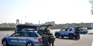 14 kg di marijuana in auto, arrestata una 30enne a Bologna