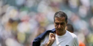 Botafogo sacks manager Paiva after Club World Cup exit