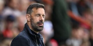 Van Nistelrooy sacked by Leicester after relegation to Championship