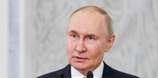 Ucraina, Putin “Incontro con Zelensky possibile, ma solo a certe condizioni. E ora siamo lontani dal crearle”