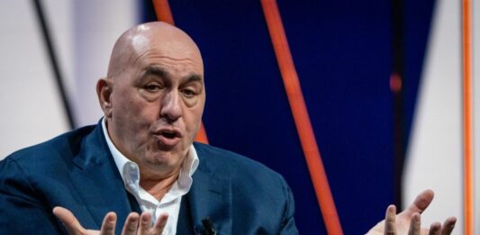 Crosetto “Reintroduzione della leva? Riflessione in Parlamento”