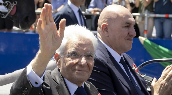 2 Giugno, Mattarella “Italia contro ogni aggressione e prevaricazione”