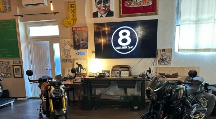 Suzuki punta sul neo rétro, debuttano le GSX-8T e GSX-8TT