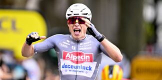 Philipsen vince la prima tappa del Tour, Ganna ritirato