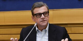 Calenda “Lontani dal campo largo. A Roma con la destra? Solo gossip”