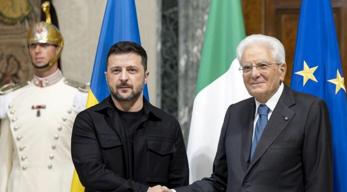 Ucraina, Mattarella a Zelensky “Dall’Italia sempre pieno sostegno”