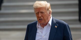 Trump chiede di divulgare testimonianze al grand jury del processo Epstein