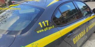 Sorrento, 16 misure cautelari nei confronti di ex sindaco e funzionari