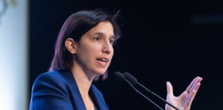 Ucraina, Schlein “Molto preoccupanti le oscillazioni di Trump su Putin”