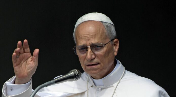 Papa “Venga una tregua, fermare l’odio. E’ in gioco la nostra umanità”