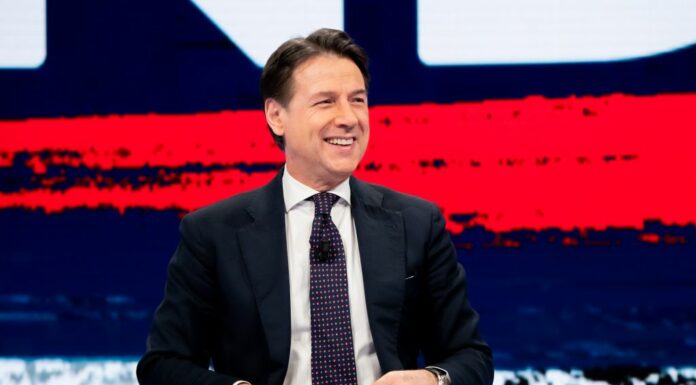 Conte “Per Meloni finito tempo bufale, ha svenduto Italia”