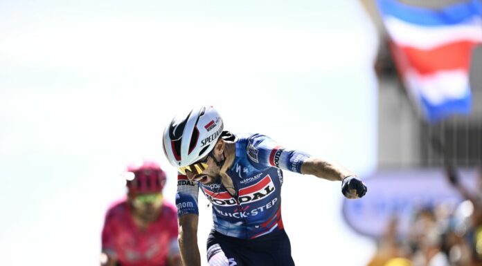 Paret-Peintre svetta sul Mont Ventoux, Pogacar resta leader