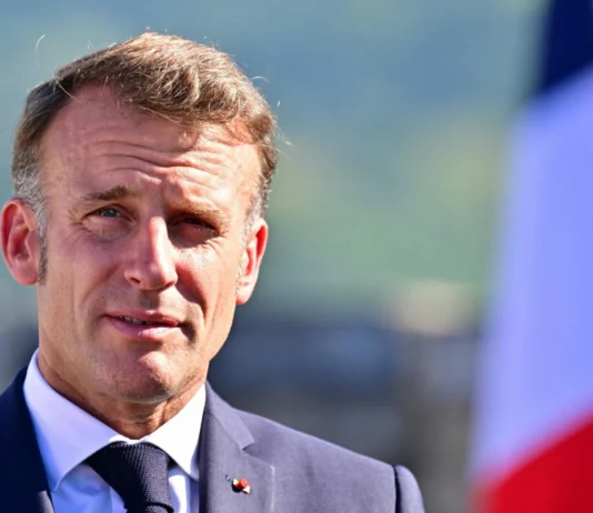 Macron stands by Mbappé: “Another goal against racism”