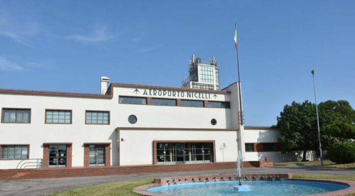 All’aeroporto Nicelli del Lido inaugurata la mostra “Da Venezia al mondo: il circo volante all’Isola d’oro”