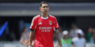 Emotional Di María finally returns to Rosario Central