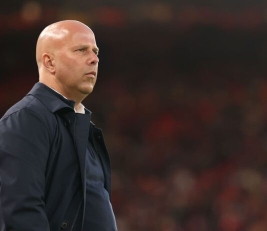 Liverpool, Slot wonders if Salah thinks he “made a mistake”