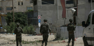 مقتل ناشط فلسطيني ظهر في الفيلم الوثائقي “لا أرض أخرى” بالضفة