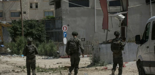 Un morto e tre feriti in un attacco terroristico in Cisgiordania, Hamas rivendica “Risposta naturale a Israele”