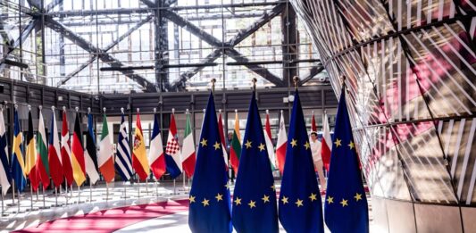 Via libera dal Consiglio UE allo stop alle importazioni di gas russo dal 2027