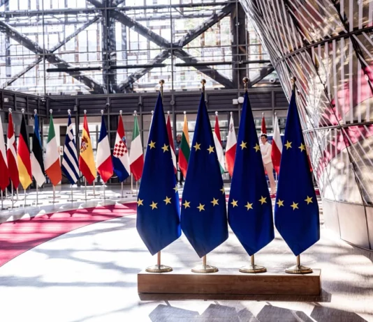 Iran, il Consiglio dell’UE formalizza l’inserimento dei Pasdaran nella lista delle organizzazioni terroristiche