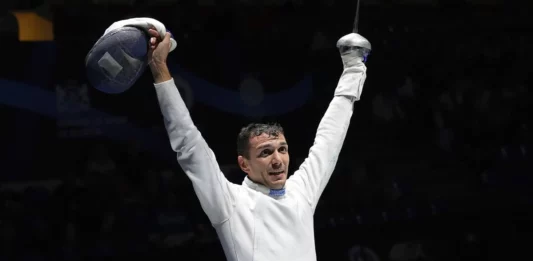 Scherma, Di Veroli d’argento nella spada ai Mondiali di Hong Kong: è la terza medaglia azzurra