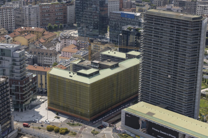 Archivio: Milano, L'inchiesta Giudiziaria sull'Urbanistica, che vede coinvolti i vertici dell'amministrazione comunale ed archistar. Nelle foto le edificazioni , i palazzi, oggetto dell'inchiesta