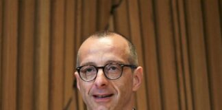 Marche, indagato il candidato del csx Ricci “Estraneo ai fatti”