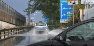 Allerta meteo in Campania, previsti temporali improvvisi e intensi