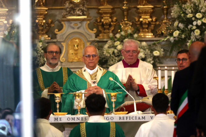 Papa Leone XIV a Castel Gandolfo nella Chiesa Ausiliatrice di San Tommaso di Villanova