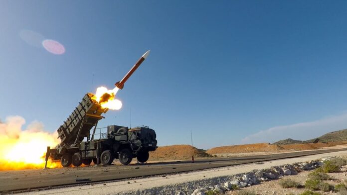 Patriot-missile (1)