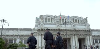 Arrestato a Milano un 31enne ricercato in Francia per l’omicidio della madre e del fratello