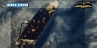 Fermato uno scafista egiziano a Lampedusa, 70 migranti a bordo di un barchino