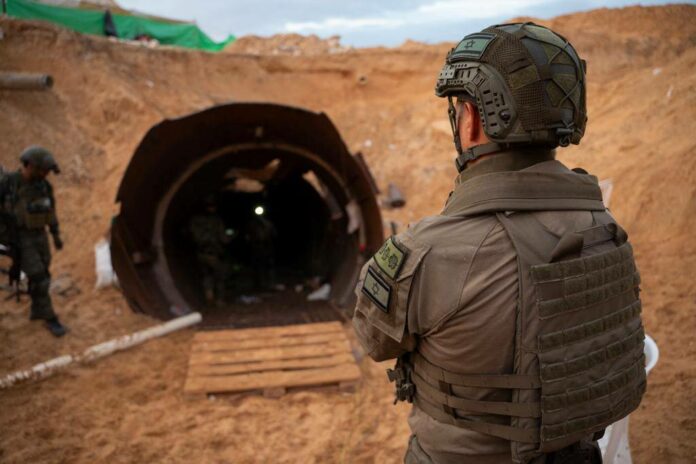 Conflitto israelo-palestinese: Israele scopre tunnel gigantesco a Erez