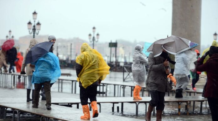 Allerta meteo arancione a Venezia per temporali di forte intensità